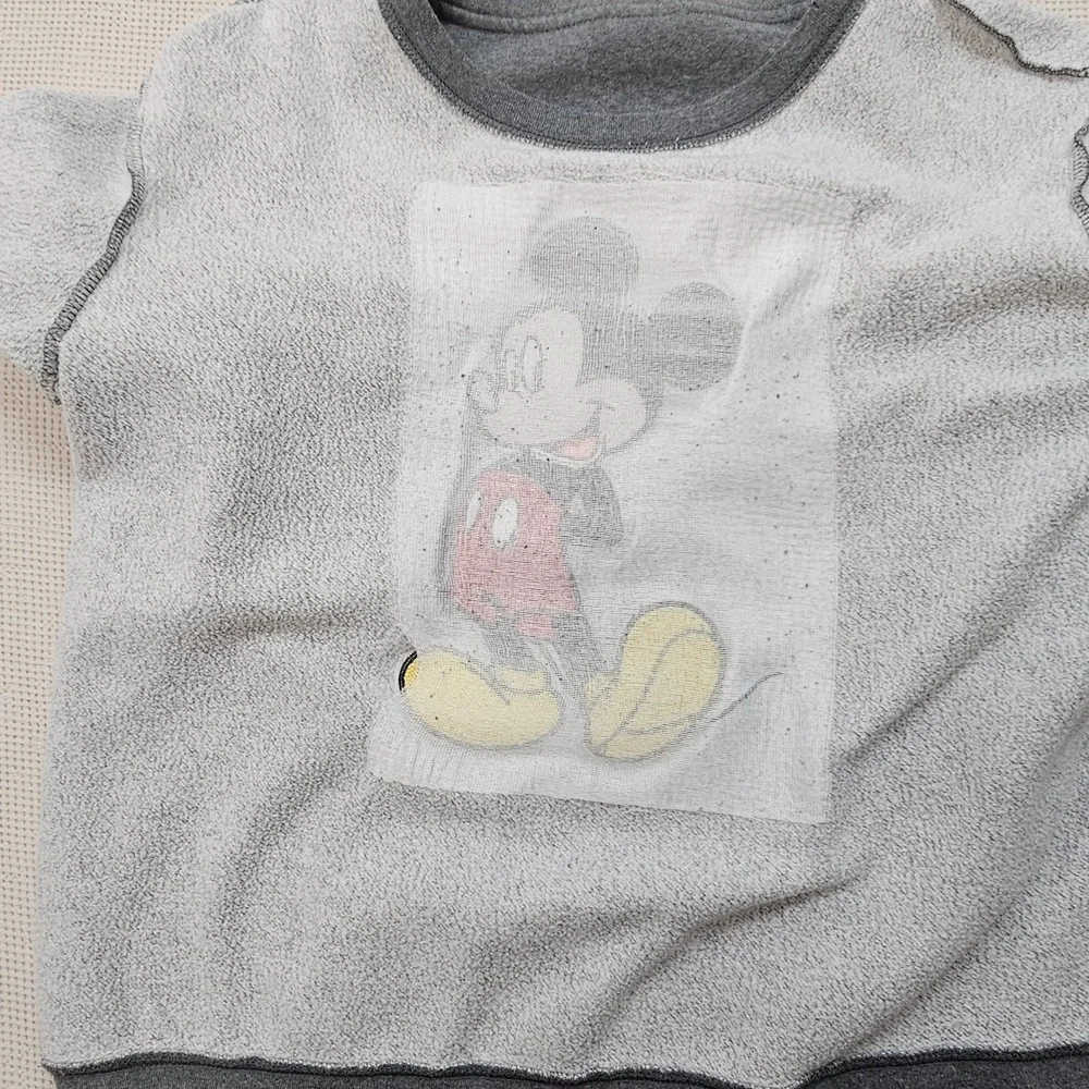 Disney Mickey Mouse Charcoal Gray Chenille Patch High-Low Sweatshirt XXL MYSJMX9